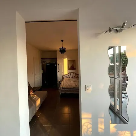Lumineux A 30 M², Vue Διαμέρισμα
